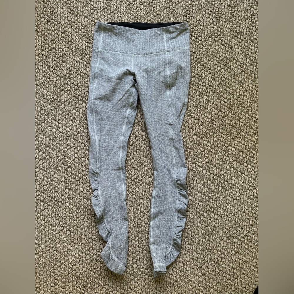 lululemon athletica Gray Ruffle Hem Leggings